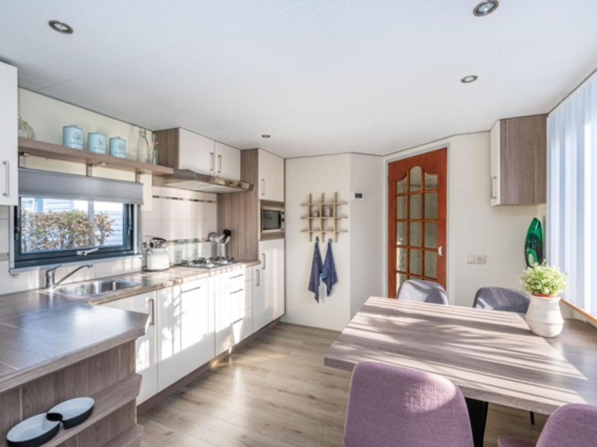 Chalet Sea Rocks With View And Garden Goedereede Экстерьер фото