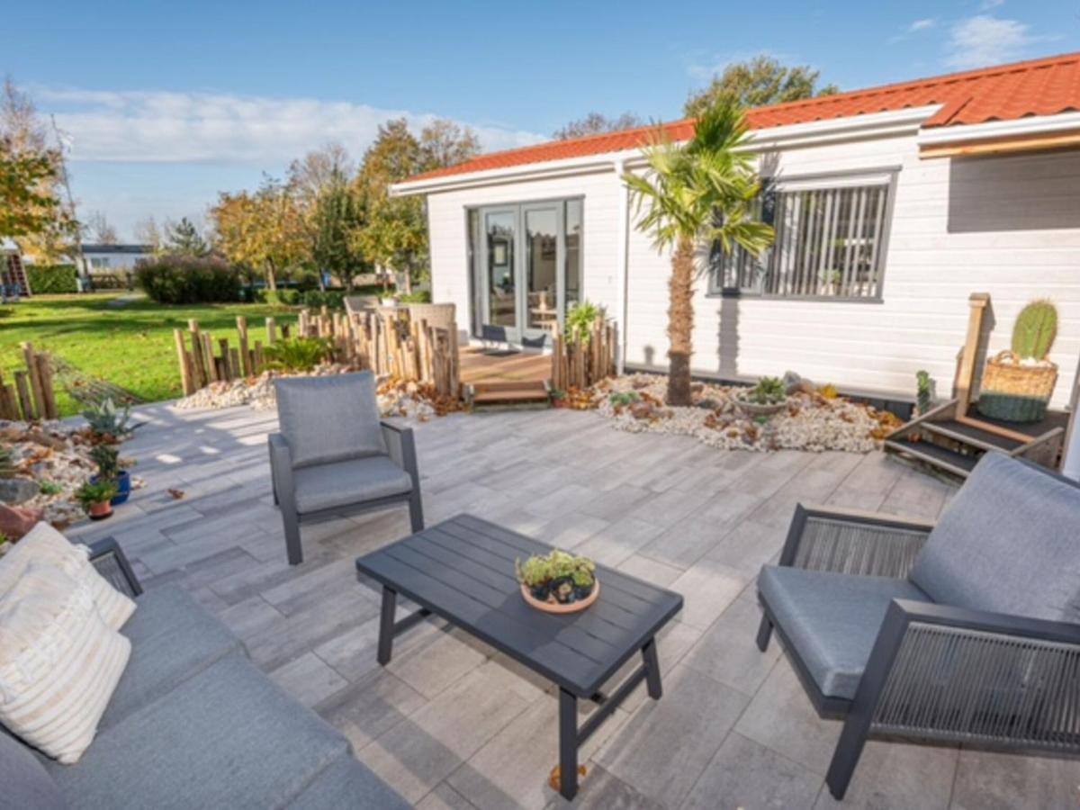 Chalet Sea Rocks With View And Garden Goedereede Экстерьер фото